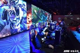 迈阿密马林鱼名将费南德兹因意外逝世后，其 16 号球衣成为马林鱼队永久的精神支柱